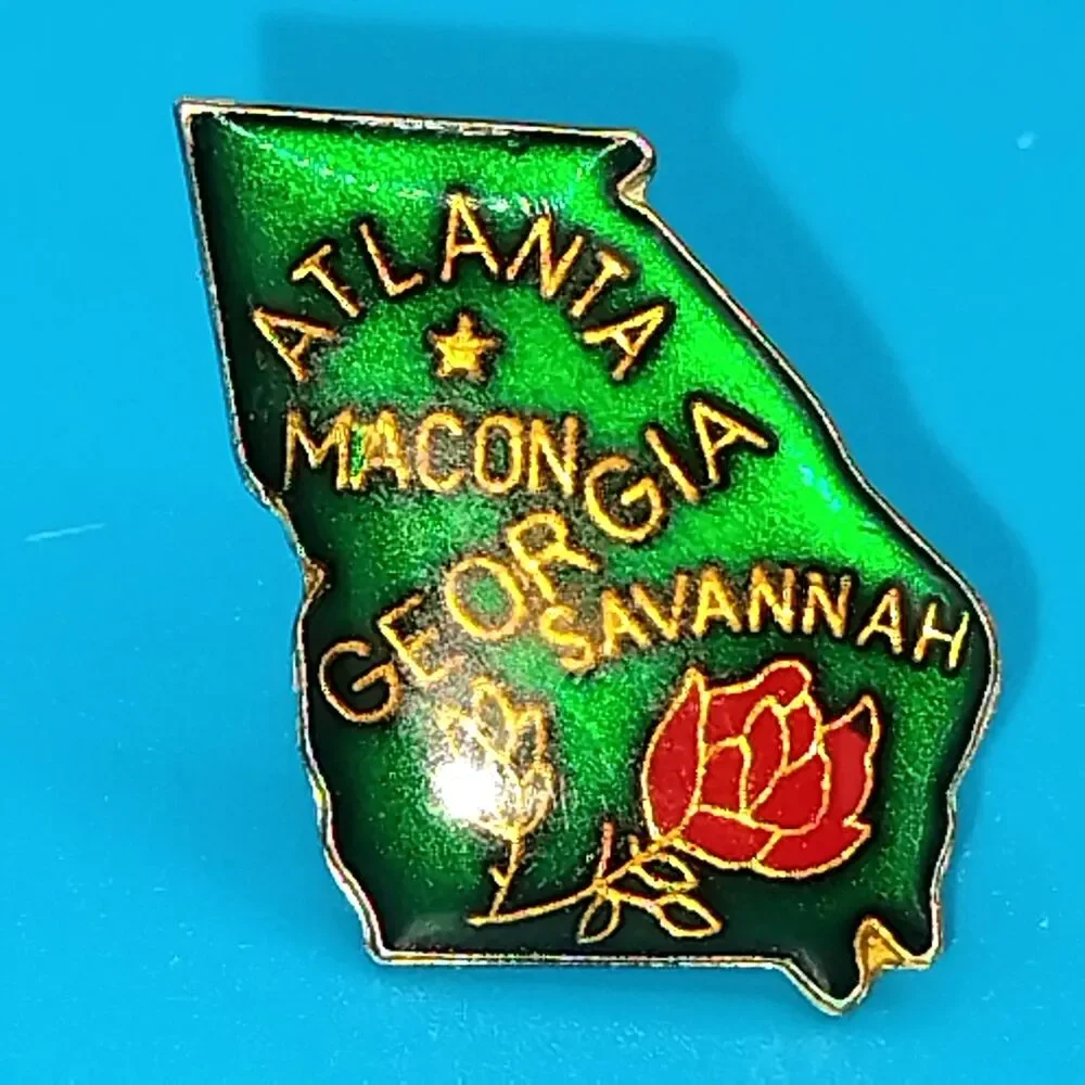 Vintage Georgia State Souvenir Pin Atlanta Macon Savannah Red Rose Lapel Pinback